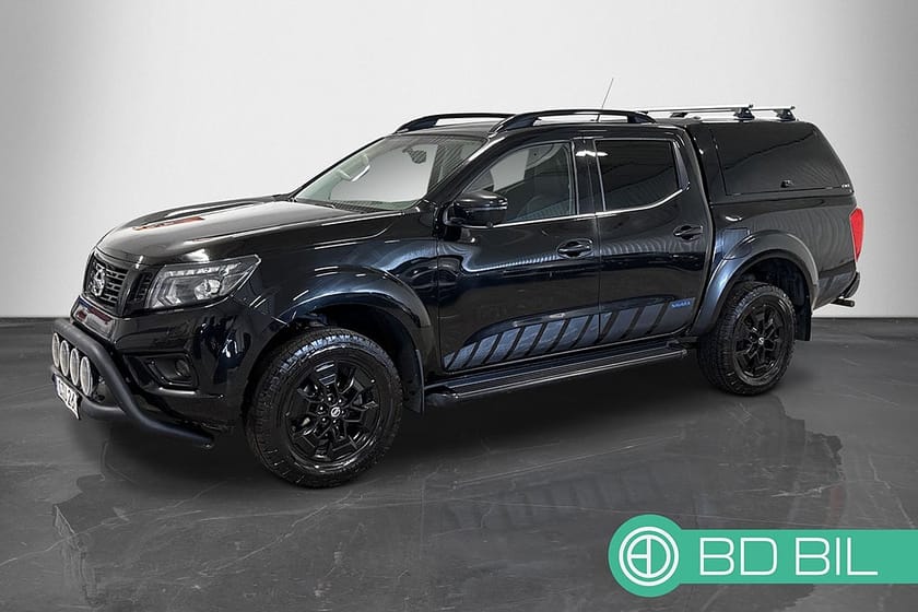 Bild 2 av Nissan Navara Dubbelhytt 2.3 dCi N-GUARD CMX KÅPA VÄRMARE FRONTBÅGE MOMS