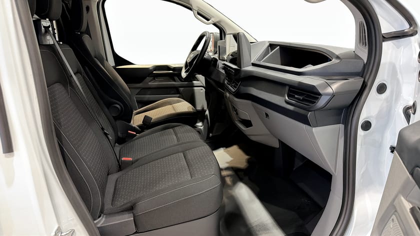 Bild 3 av Ford Transit Custom 320 TREND SKÅP 320L 136 A FWD Hedin Edition finns bilar för omgående leverans!