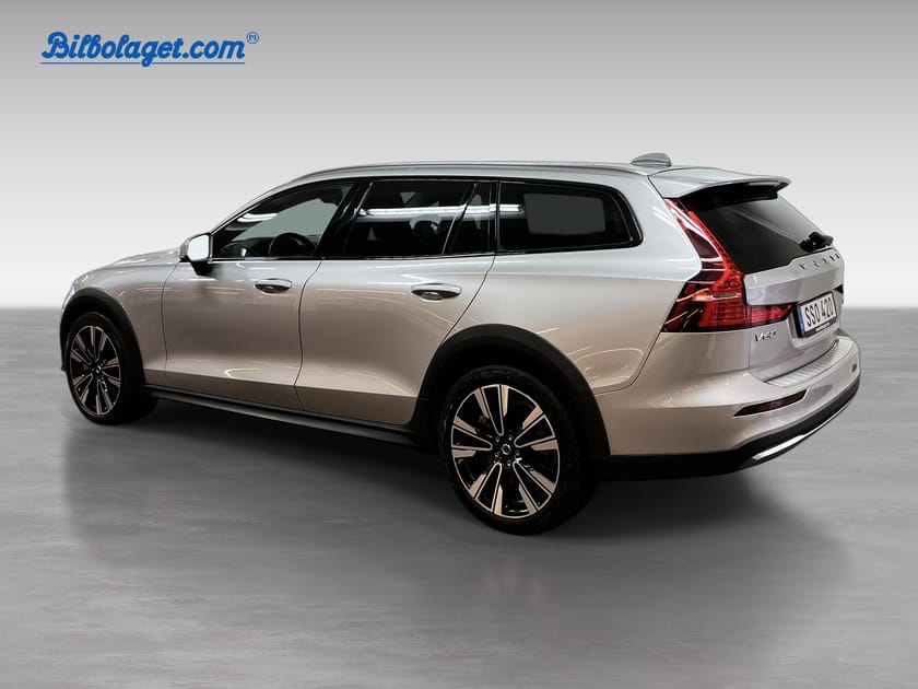 Bild 3 av Volvo V60 Cross Country B4 AWD Diesel Plus