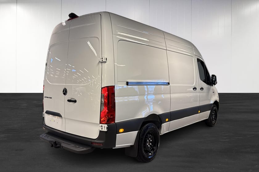 Bild 3 av Mercedes-Benz eSprinter 414 81 kWh