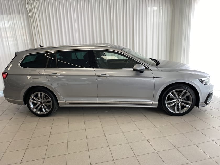 Bild 2 av Volkswagen Passat Sportscombi 2.0 TDI 4Motion DSG, 200hk