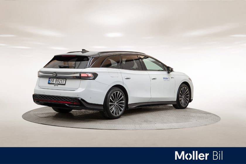 Bilde 4 av Volkswagen ID.7 GTX Tourer