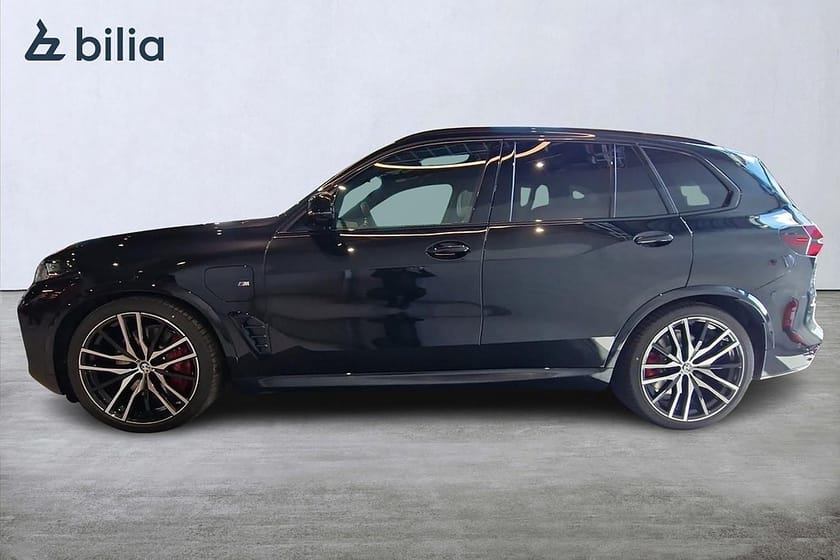 Bild 3 av BMW X5 xDrive50e xDrive 50e M-Sport Pro | DEMOBIL | Drag | H&K | Panoram