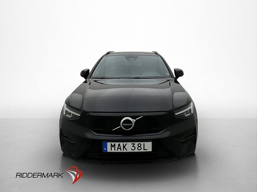 Bild 2 av Volvo XC40 Recharge Twin motor AWD 408hk Core Värmare Kamera Navi