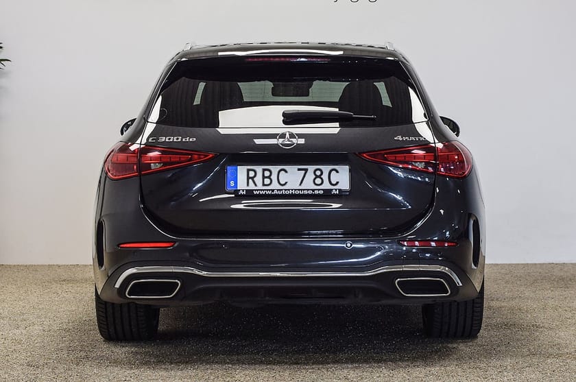 Bild 5 av Mercedes-Benz C 300 T de 4MATIC AMG Drag Digital Light 360 Burmester