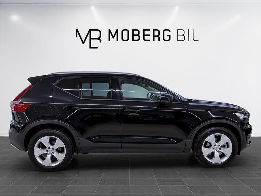 Bild 4 av Volvo XC40 B4 197hk Helg på Moberg! H/K Drag Keyless B-Kamera