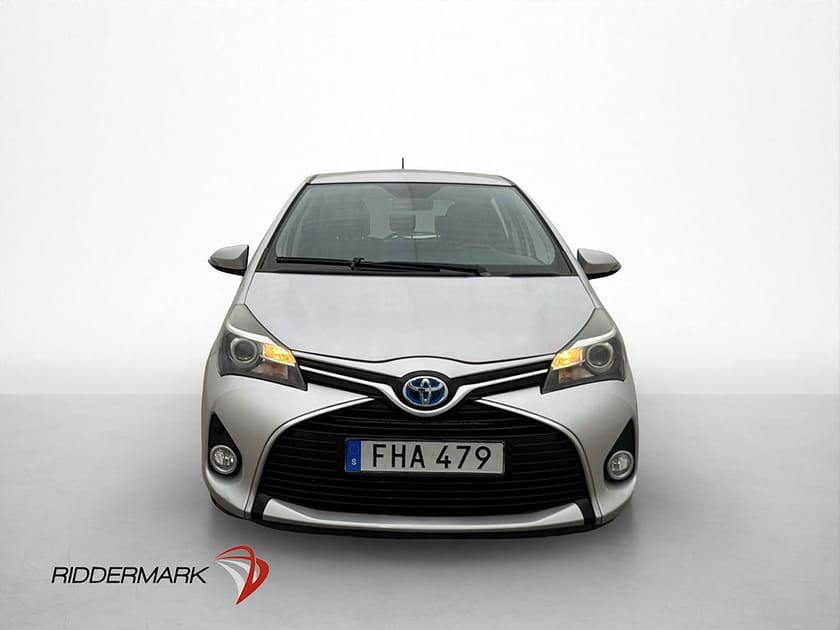 Bild 2 av Toyota Yaris Hybrid 101hk Active M&K-Värm Kamera Låg-Skatt