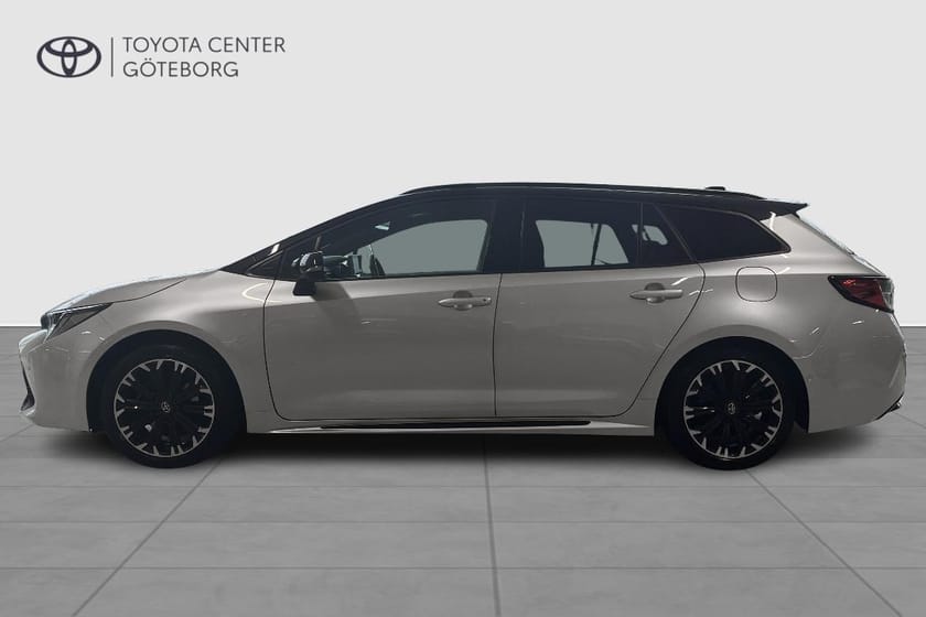 Bild 5 av Toyota Corolla Touring Sports Hybrid 1,8 GR SPORT PLUS BI-TONE DRAG//VINTERHJUL INGÅR