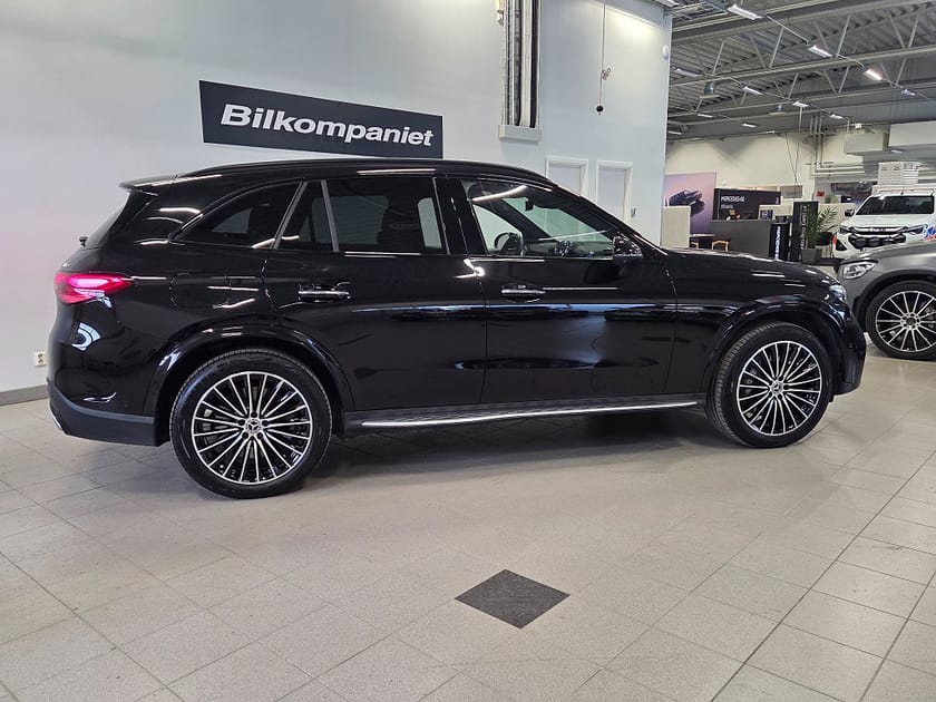 Bild 3 av Mercedes-Benz GLC 300 d e 4MATIC AMG Line, Premium Plus, Teknikpaket