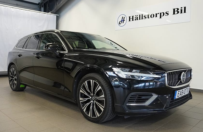 Bild 1 av Volvo V60 Recharge T6 AWD B-KAMERA/NAVI/DRAG/RATTVÄRME