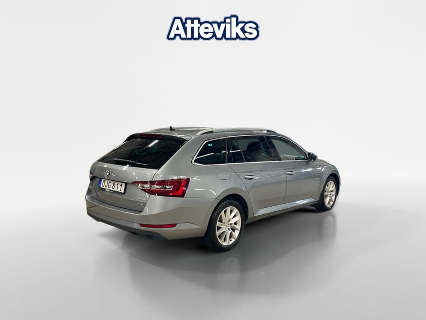 Bild 3 av Škoda Superb Kombi SUP.COM STYLE TDI 190 DSG 4X4 GRTSTY