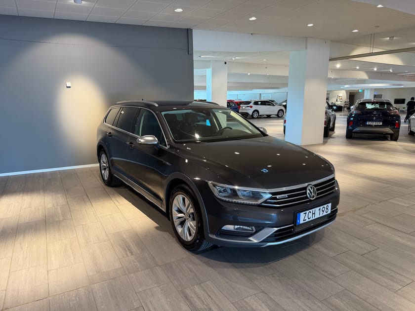 Bild 4 av Volkswagen Passat Alltrack 190hk, Drag, V-hjul, Carplay