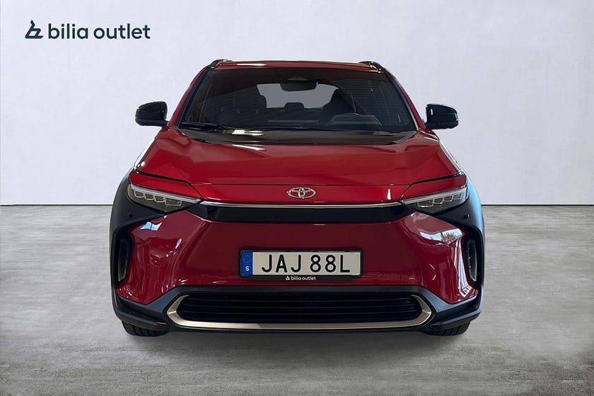 Bild 3 av Toyota bZ4X 71.4 kWh AWD Executive 360-kamera / JBL / Keyless