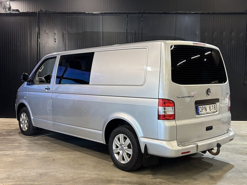 Bild 4 av Volkswagen Transporter Kombi T30 2.0 TDI BMT (140hk) Aut