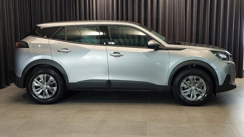 Bild 5 av Peugeot 2008 1.2 PureTech 130 Aut Motorvärm / Dragkrok