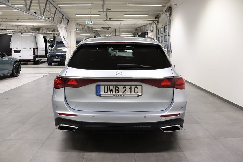 Bild 5 av Mercedes-Benz E 220 d 4MATIC T