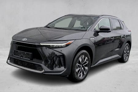 Toyota bZ4X AWD Executive - Skinn - Adaptiv cruise - 360 kamera