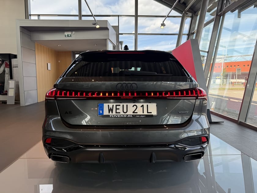 Bild 4 av Audi A5 Avant e-hybrid quattro 270 kW / 367 HK S line S tronic