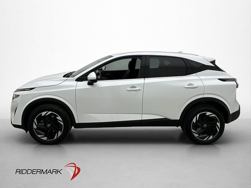 Bild 4 av Nissan Qashqai 1.3 158hk 360° CarPlay Ambient Navi Kamera
