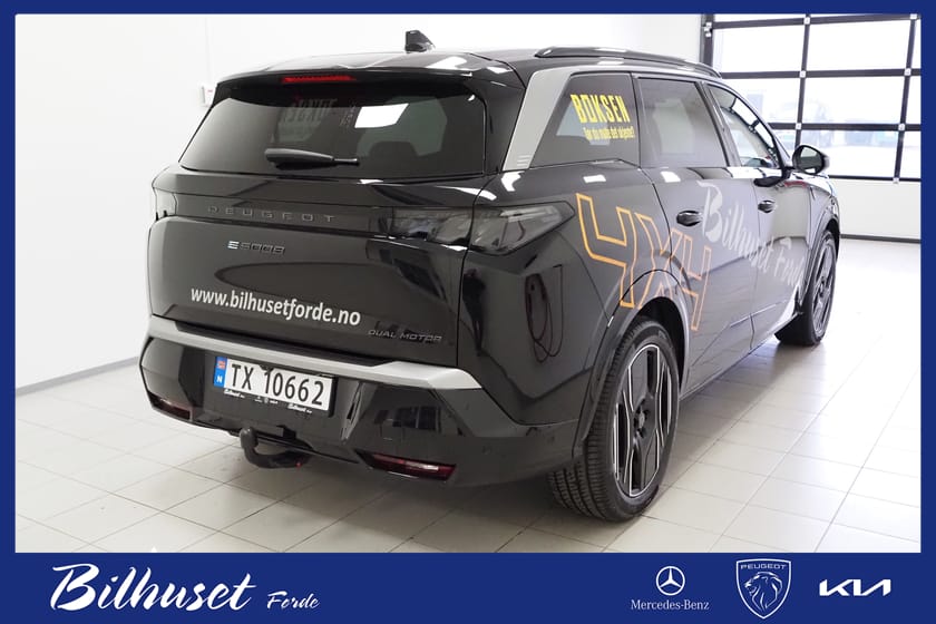 Bilde 3 av Peugeot E-5008 Dual Motor GT+ 325HK 4x4 / NORSK DEMO /ACC/360/Krok