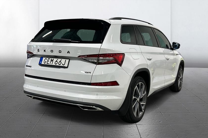 Bild 4 av Škoda Kodiaq 2.0 TDI 4x4 Sportline Drag Pano Läder Värmare Kamera 200hk