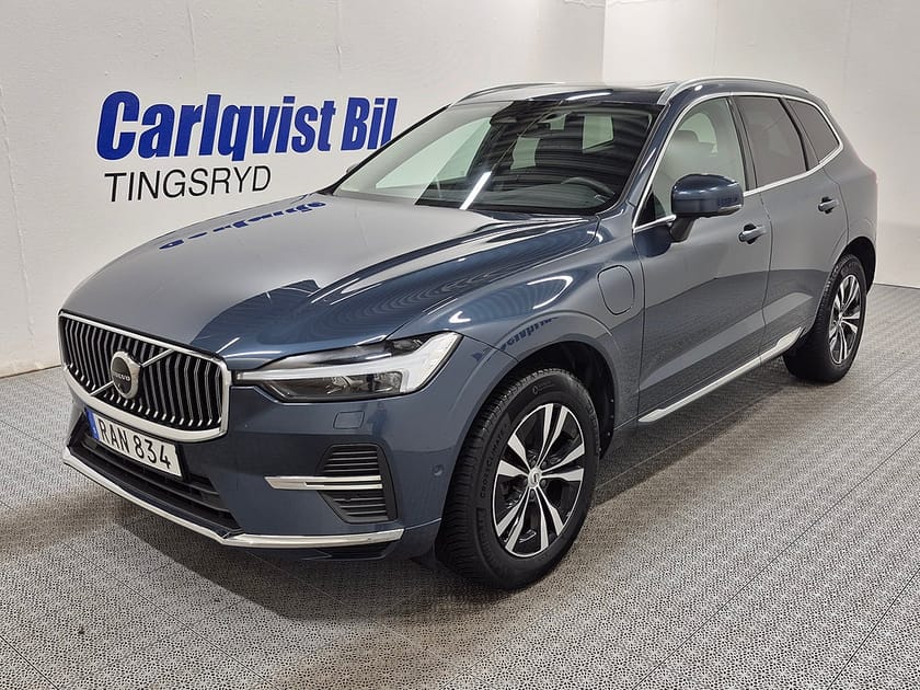 Bild 1 av Volvo XC60 T6 Recharge Core Bright plug in AWD 350HK 4x4 Panorama