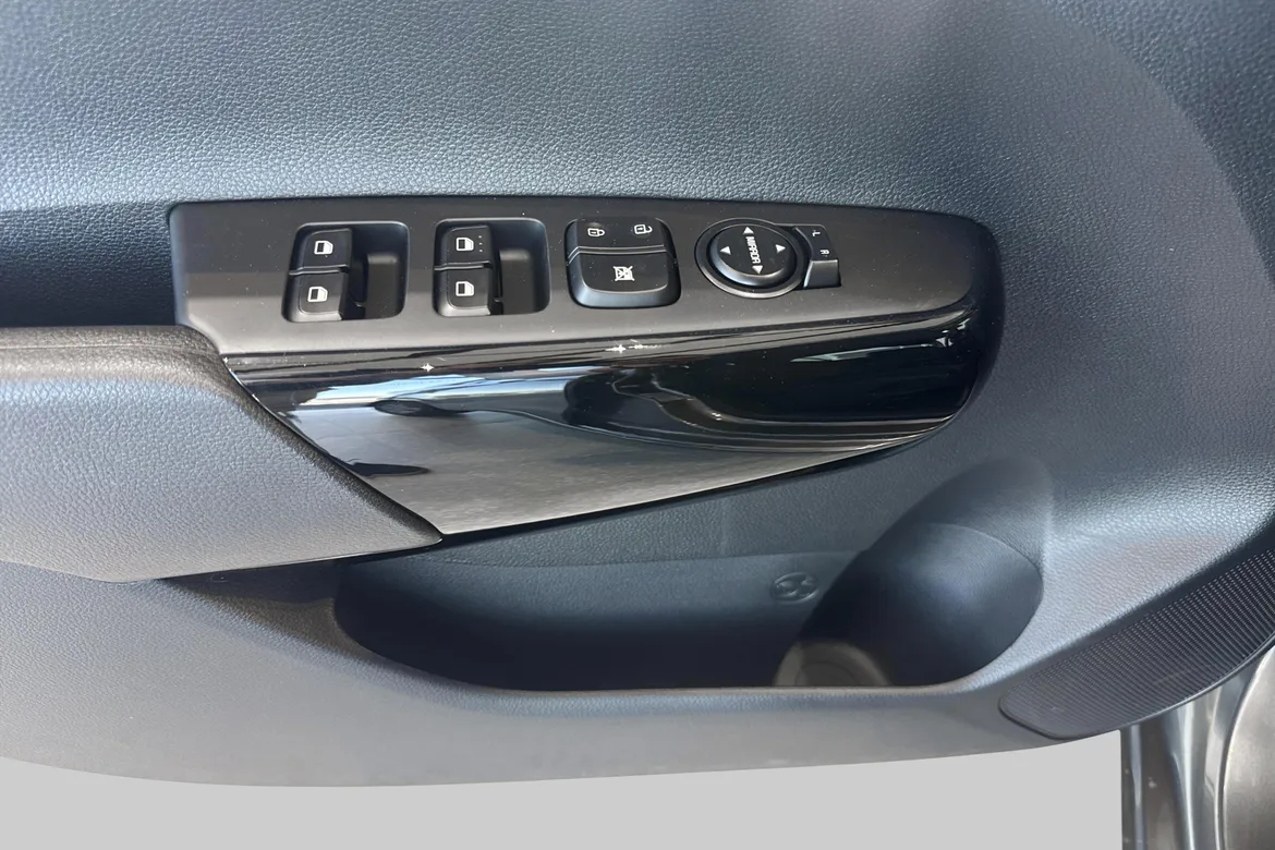 picture of a car
