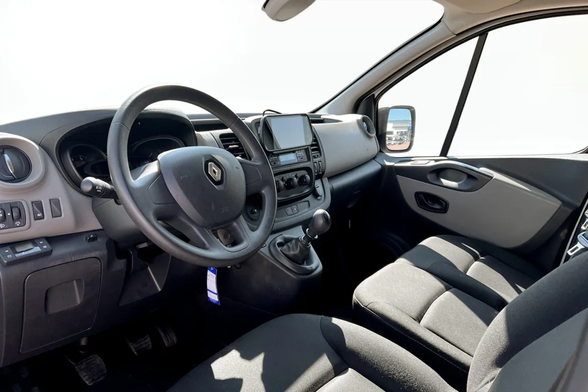 Renault Trafic Skåpbil