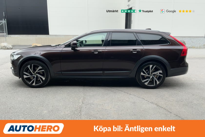 Bild 2 av Volvo V90 Cross Country D5 AWD Inscription Pro / B&W, Värmare, Panorama