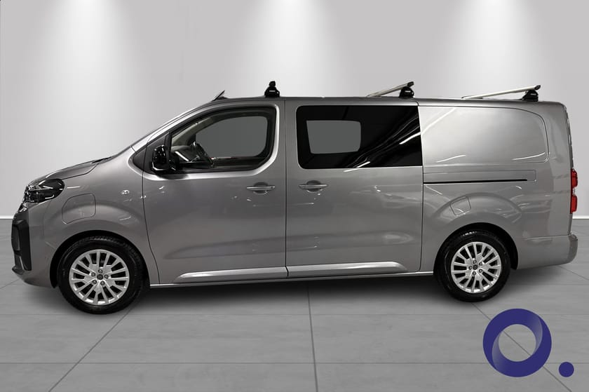 Bilde 5 av Peugeot e-Expert HENGERFESTE, TAKBØYLER, RYGGEKAMERA, ADAPTIVE CRUISE
