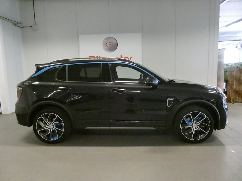 Bild 3 av Lynk & Co 01 PHEV Pano-360°-Värmare-Infinity-Navi-SoV
