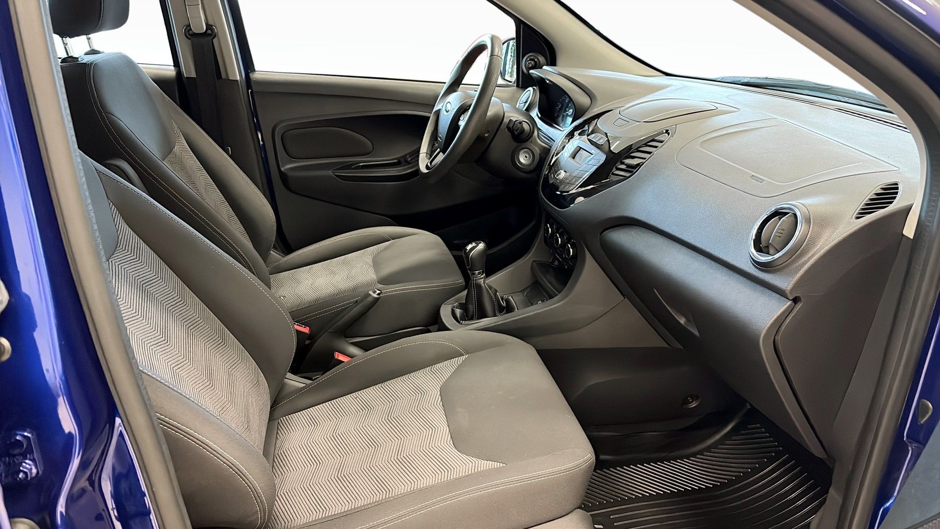 Ford Ka III 71hk 2016, bild 3/10