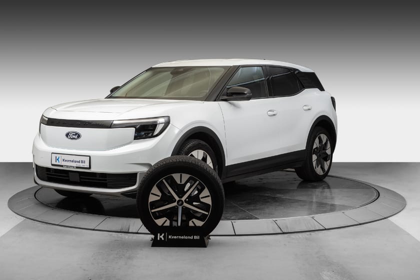 Bilde 2 av Ford Explorer EV Extended Range AWD Premium Ext.Range AWD, skinn, el.seter