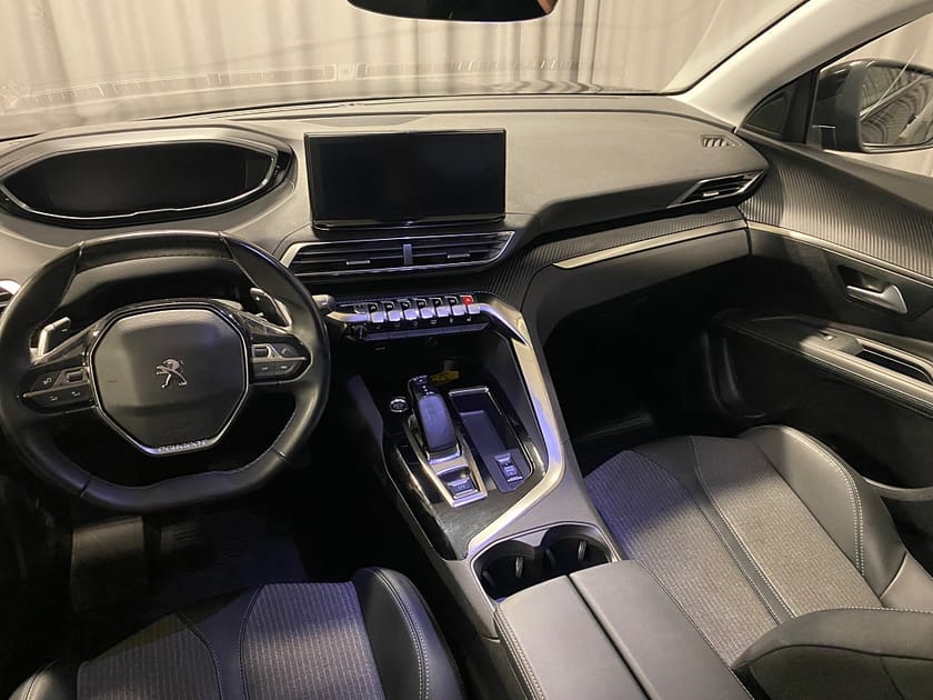 Bild 5 av Peugeot 3008 HYBRID 225 ALLURE Pack