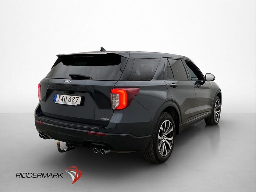 Bild 5 av Ford Explorer Plug-In Hybrid 457hk AWD ST 7-Sits Pano B&O MOMS 360° Drag