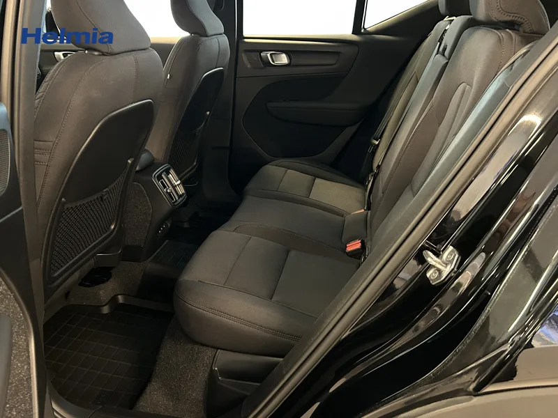 Bild 12 av 14 – Volvo XC40 T2 FWD Momentum