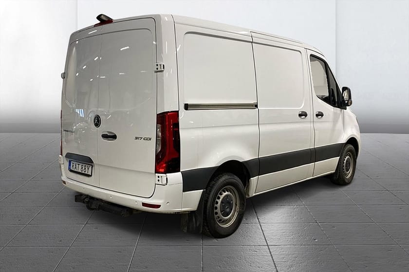 Bild 4 av Mercedes-Benz Sprinter 317 CDI RWD Panel Van Skåp Aut Drag Inredd 360° 3sits 170hk