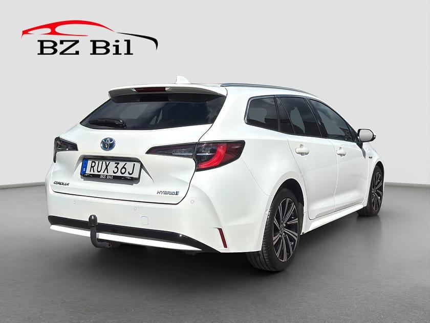 Bild 5 av Toyota Corolla Touring Sports Hybrid Style Drag Kamera Rattvärme