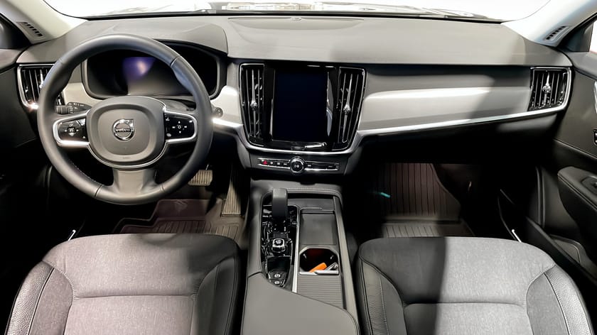 Bild 4 av Volvo V90 Cross Country Momentum Värmare