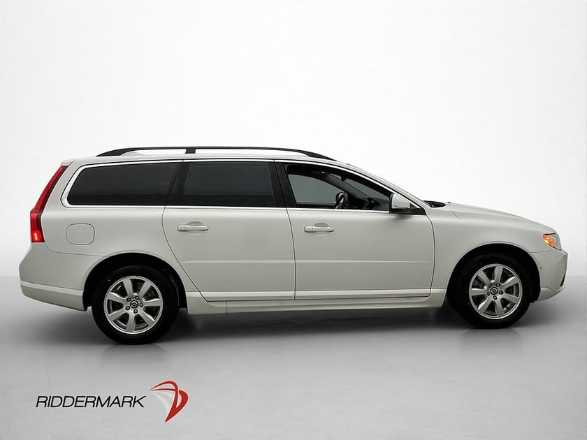 Bild 4 av Volvo V70 D4 Momentum Drag High-Performance Sound Värmare