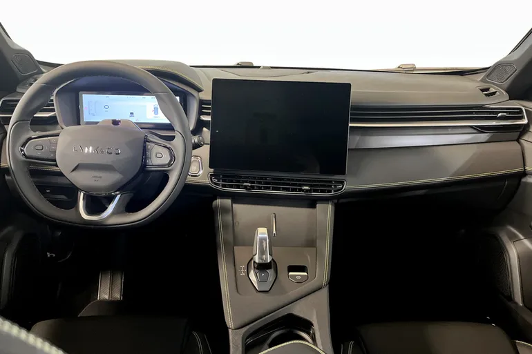 Lynk & Co 01 PHEV