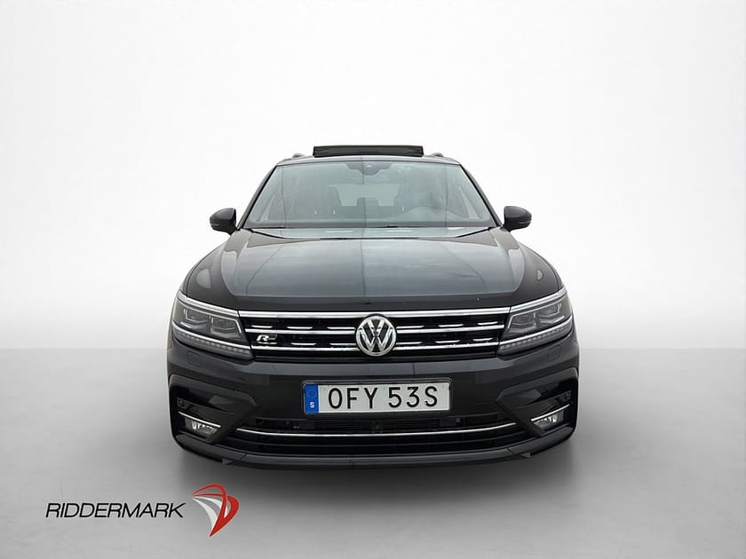 Bild 2 av Volkswagen Tiguan Allspace 7-sätes TDI 4M R-Line Pano 7-Sits 360°