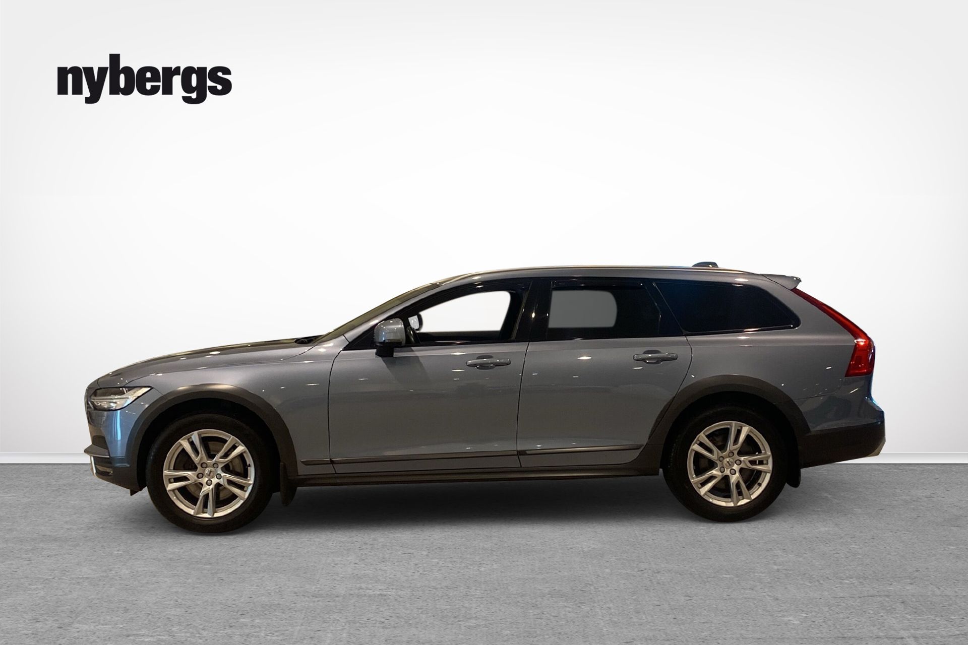 Volvo V90 Cross Country 2019, kuva 2/21