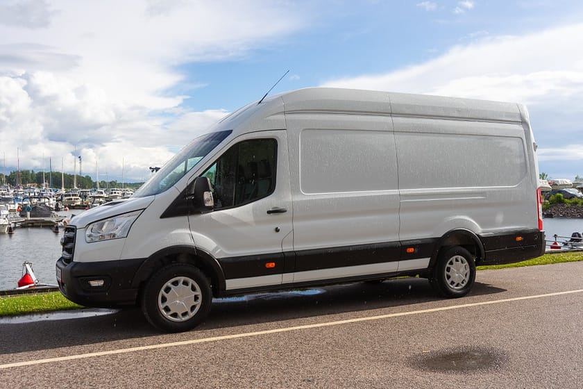 Bild 2 av Ford Transit 350 2.0 L4 | MOMS | Maxiskåp | Drag | 2920 kr/mån