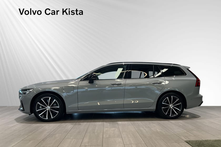 Bild 3 av Volvo V60 T6 Plus Dark Nordic Edition Läder Carplay 360kam