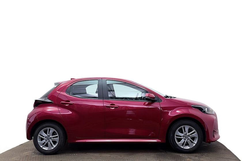Bild 5 av Toyota Yaris Hybrid Aut Kamera Filassist AdaptivFH MOMS 116hk