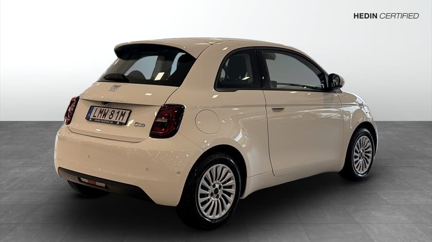 Bild 2 av Fiat 500e BEV 320KM HB 3,95% ränta