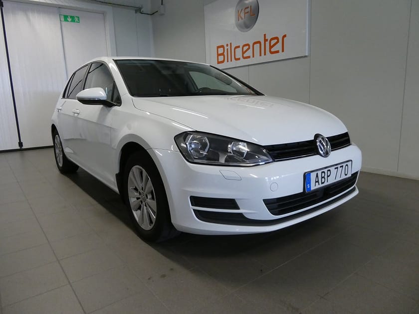 Bild 3 av Volkswagen Golf 1.2 TSI Adaptiv-Sommar & Vinterdäck*426 kr årsskatt*