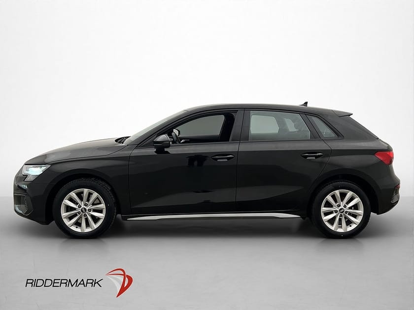 Bild 4 av Audi A3 Sportback 35 TFSI 150hk Cockpit Bluetooth