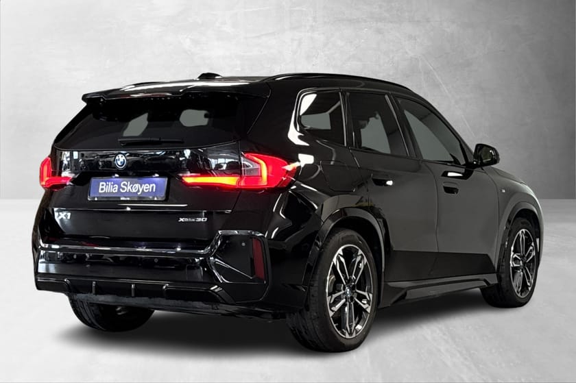 Bilde 4 av BMW iX1 xDrive30
